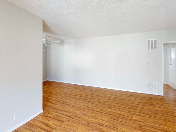3rd image of 501 E Live Oak Ave APT 204