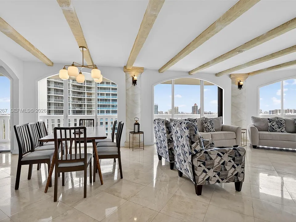 3000 Island Blvd #2305