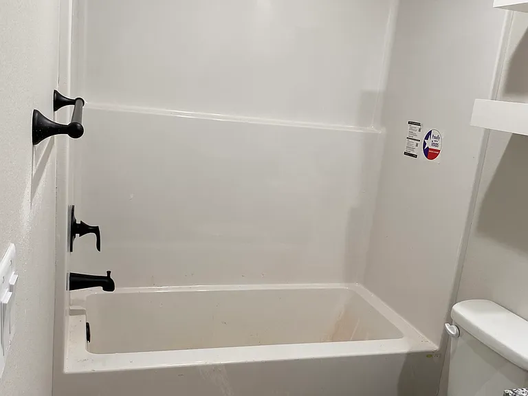613 Cosmos St — Photo 13