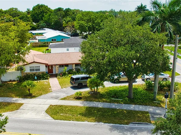 470 Tequesta Dr, Tequesta, FL 33469