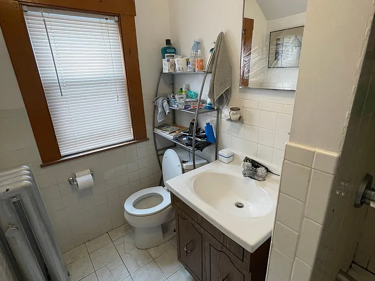 11 Dickson St #2 — Photo 25