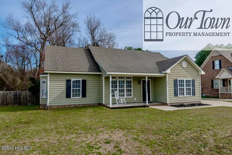 Building Photo - 5217 Castlewood Dr