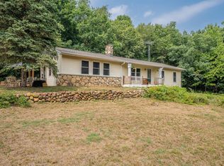 E892 Lauritzen Ln, Waupaca, WI 54981