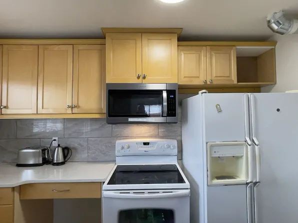 88 Macewan Park Way NW, Calgary, AB T3K 3E3