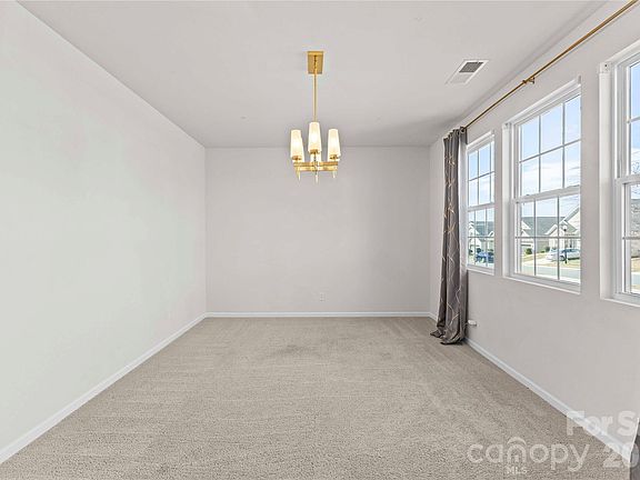 5th image of 9032 Willowfield Dr