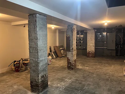 Rented by Premier Metro Realty Corp | media 33