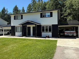 210 Meadow Lake Dr, Columbia Falls, MT 59912