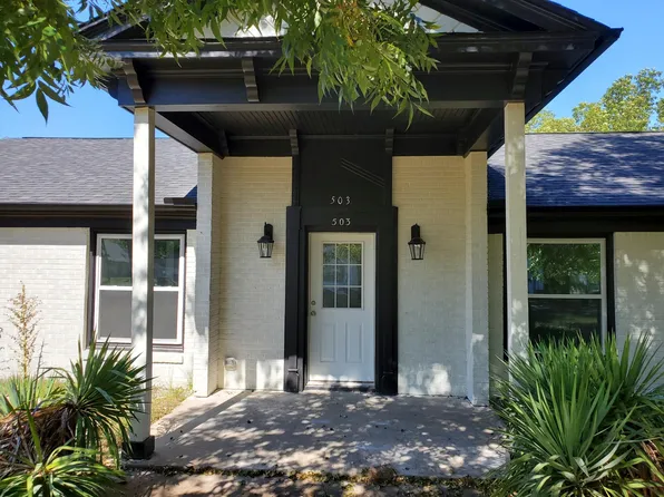 503 E 13th St, Bonham, TX 75418