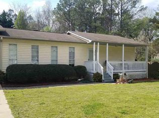 576 Aspen Dr, Leeds, AL 35094