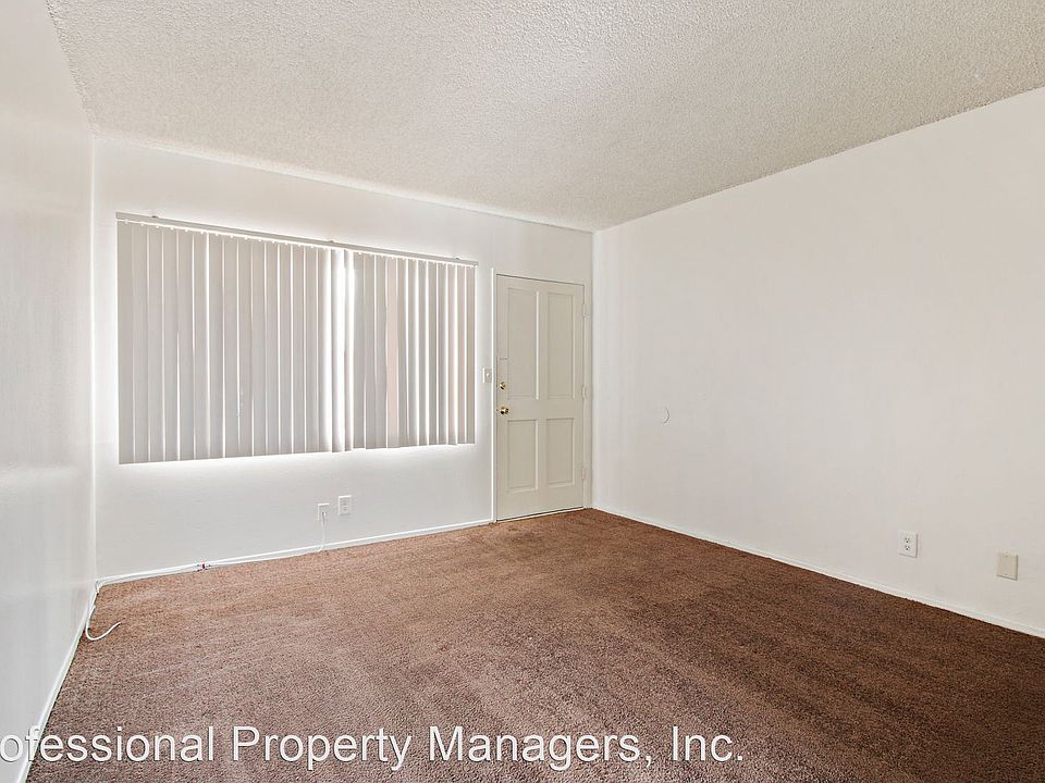 1st image of 14108 Doty Ave #7