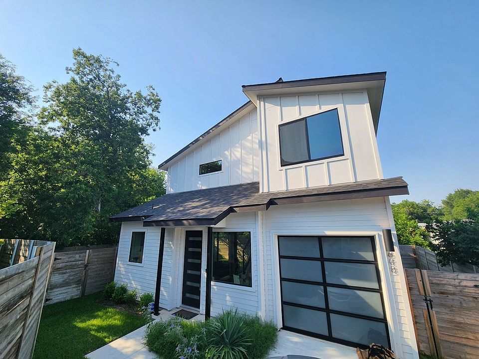 1st image of 608 Hammack Dr Unit 2