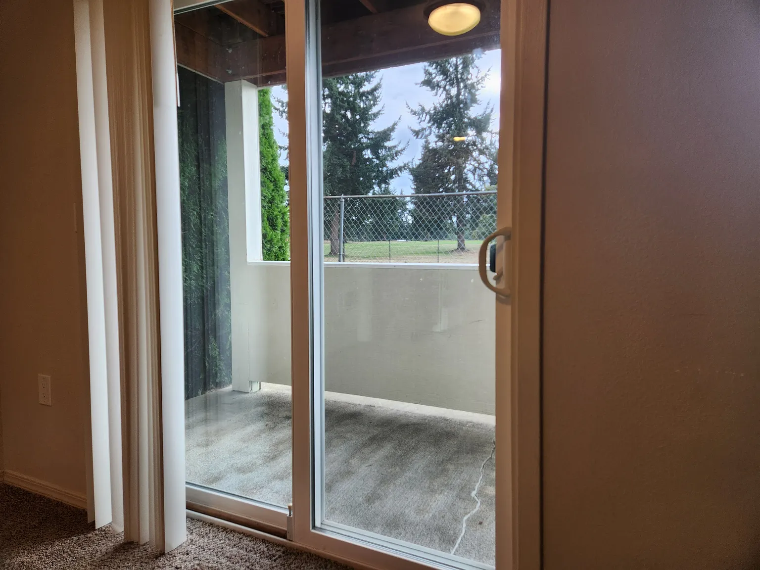 1 bed, 1000 sqft, $1,450 — Photo 3