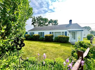 7 Parker Ln, Westbrook, CT 06498