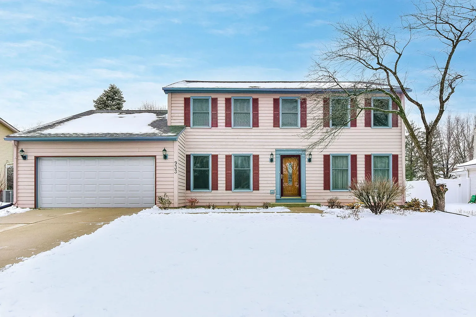 933 Montgomery Ct photo 1