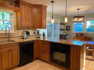 5204 Queensberry Ave, Springfield, VA 22151