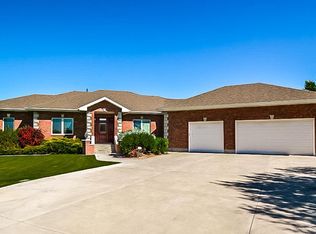 958 W Riverview Dr, Idaho Falls, ID 83401