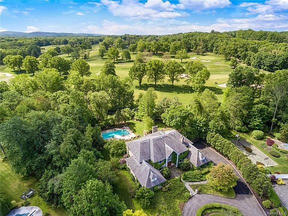 5th image of 6 Glen Eagles Ct