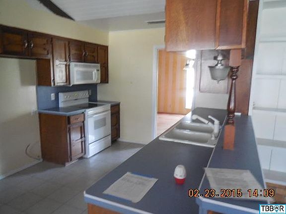 2nd image of 3313 Las Moras Dr
