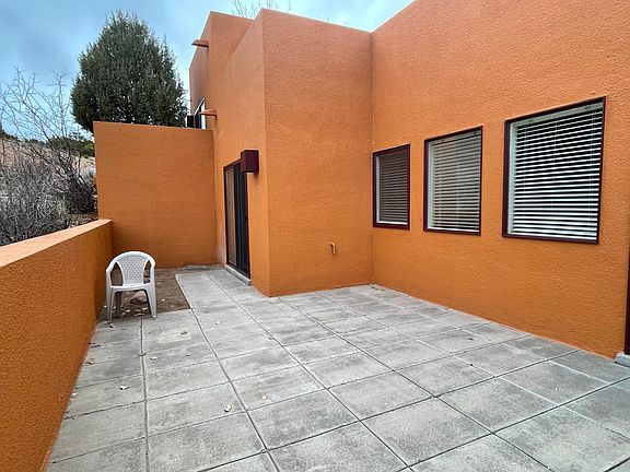 3rd image of 625 Avenida Celaya