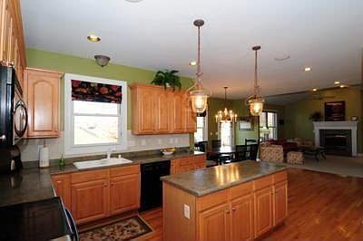 3rd image of 10653 Mountain Laurel Way