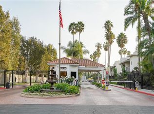 984 Palo Verde Ave, Long Beach, CA 90815