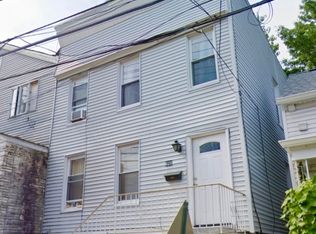 621 37th St, Union City, NJ 07087