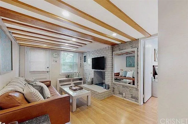 149 E Scenic Dr — Photo 3