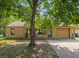 2038 Tennessee St, Lawrence, KS 66046