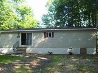 8516 Chain O Lakes Dr, Delton, MI