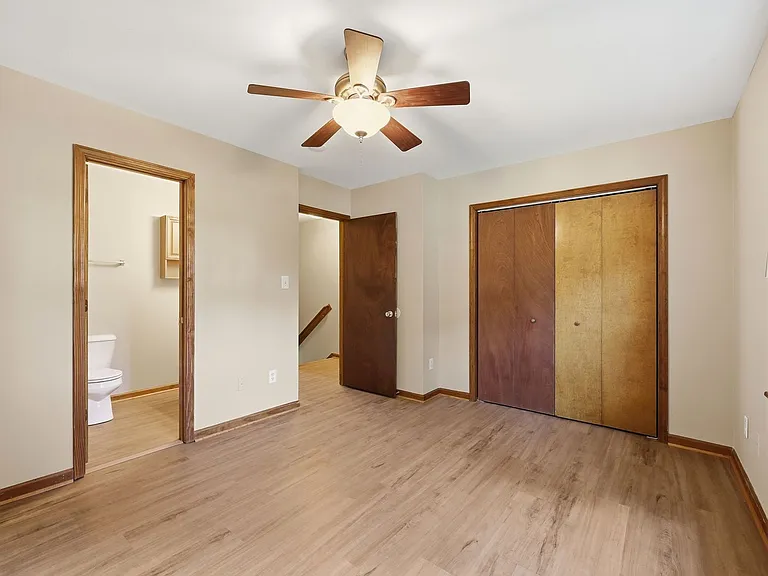 100 Pisgah Ct — Photo 13