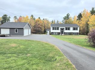 10 Kelliher St, Glenburn, ME 04401