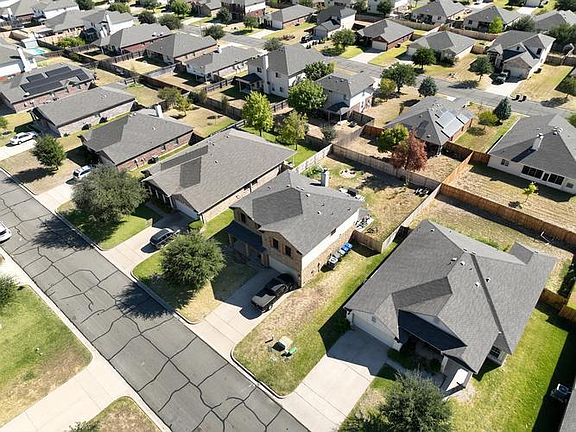 2nd image of 6600 Serena Ln