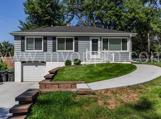 7462 Rogers Rd, Omaha, NE 68124