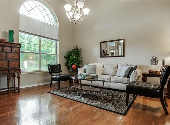 4th image of 5404 Hillingdon Dr