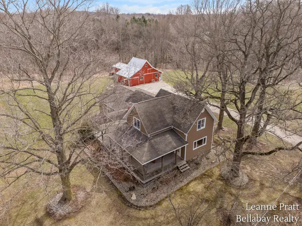 603 S State St, Nashville, MI 49073