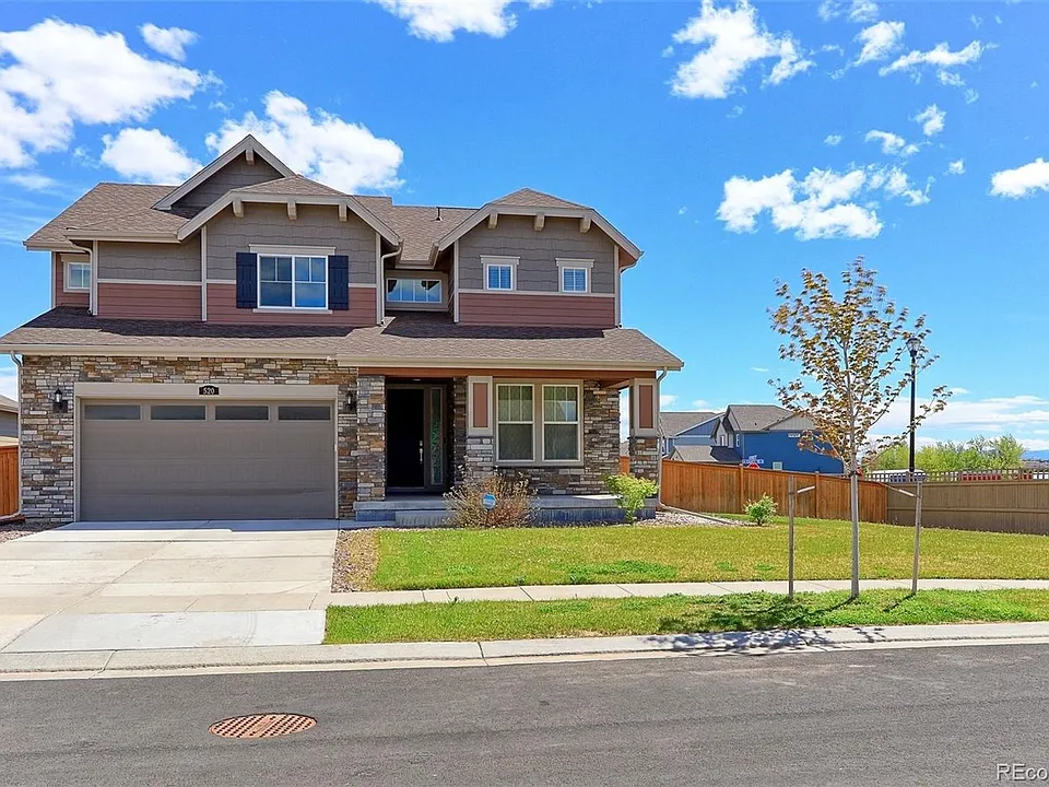 520 176th Ave