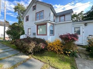 93 Orchard St, Walden, NY 12586