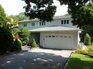 33 Dora Ln, New Rochelle, NY 10804