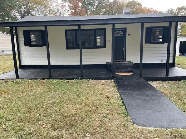 1445 Gills Rd, Powhatan, VA 23139