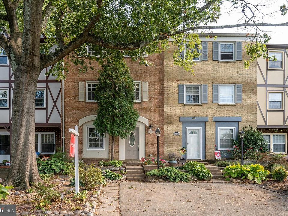1st image of 14839 Bodley Sq