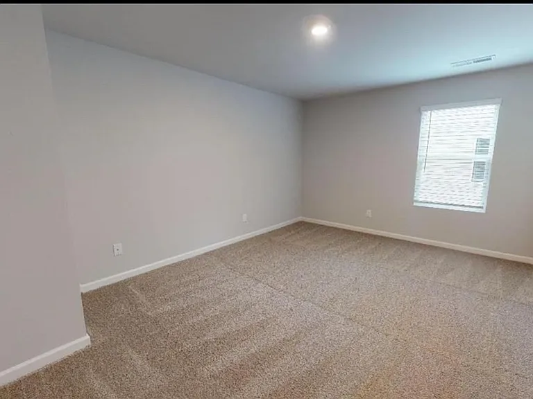 178 Goodall Woods Dr — Photo 16