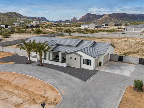 28756 N PHOEBE Place #2, San Tan Valley, AZ 85144