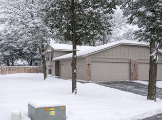 10563 Martin St NW, Coon Rapids, MN 55433