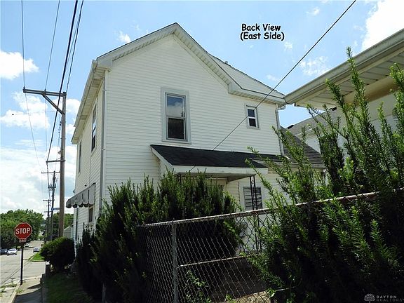 4th image of 336 E 2nd St