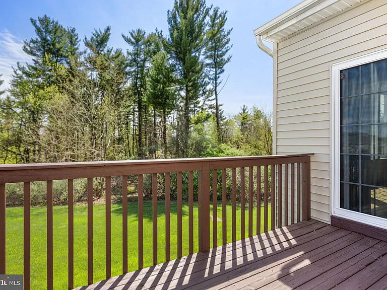 1417 Stockton Rd — Photo 32