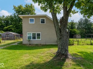 938 S Dupont Pl, West Terre Haute, IN 47885