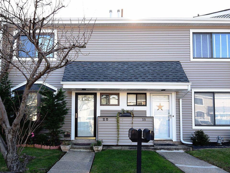 1st image of 20 Meadow Ct