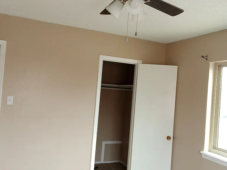 10512 Ashwood Dr #A — Photo 8
