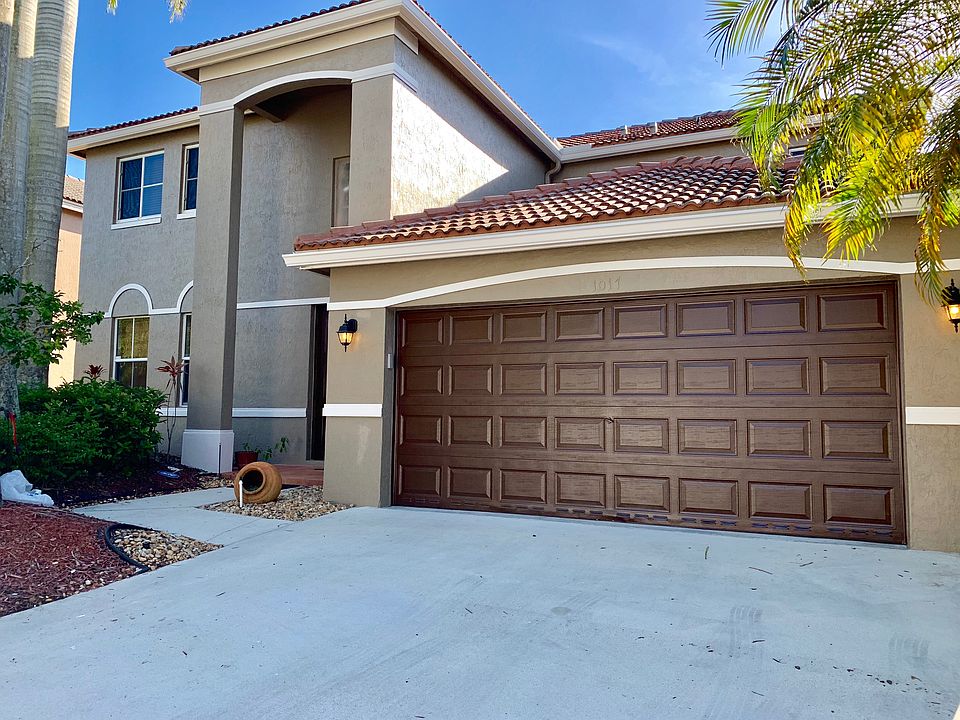 1st image of 1017 Sunflower Cir