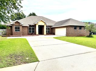 9071 Orlando Ave, Navarre, FL 32566